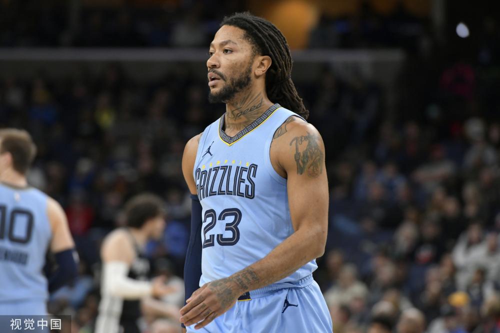 从赛场的激 从赛场的激