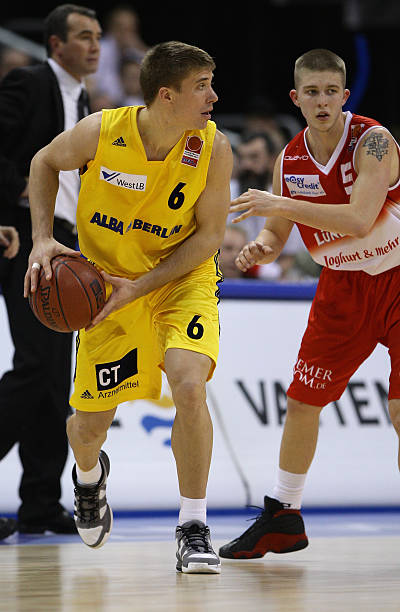 比赛走势 比赛走势